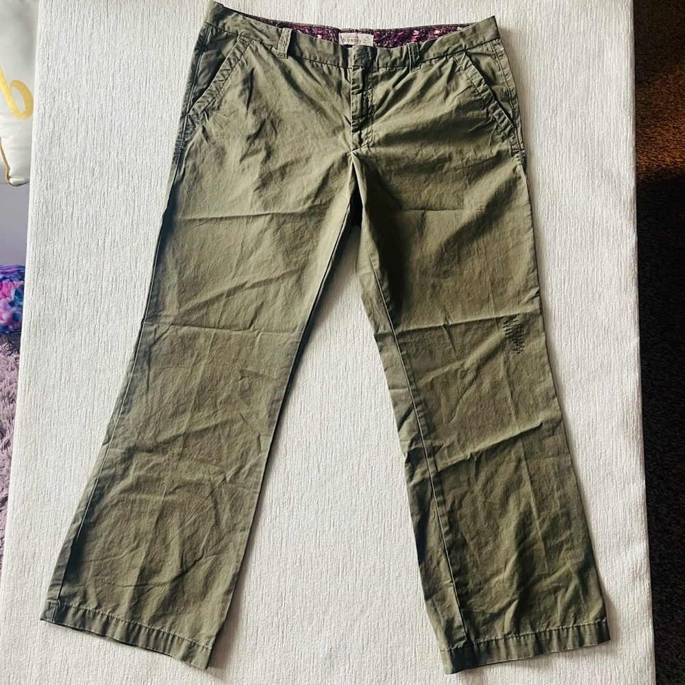 Old Navy Olive Green Casual Boot Cut Ultra Low Rise Chinos Pants